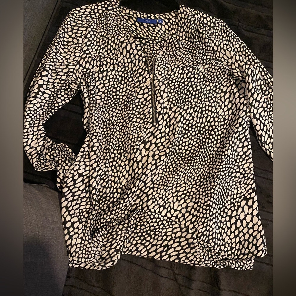 Women's blouse